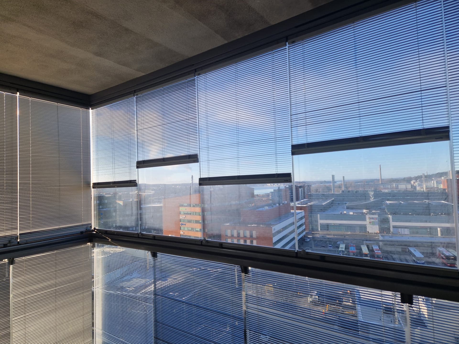 Aluminum Blinds image 5